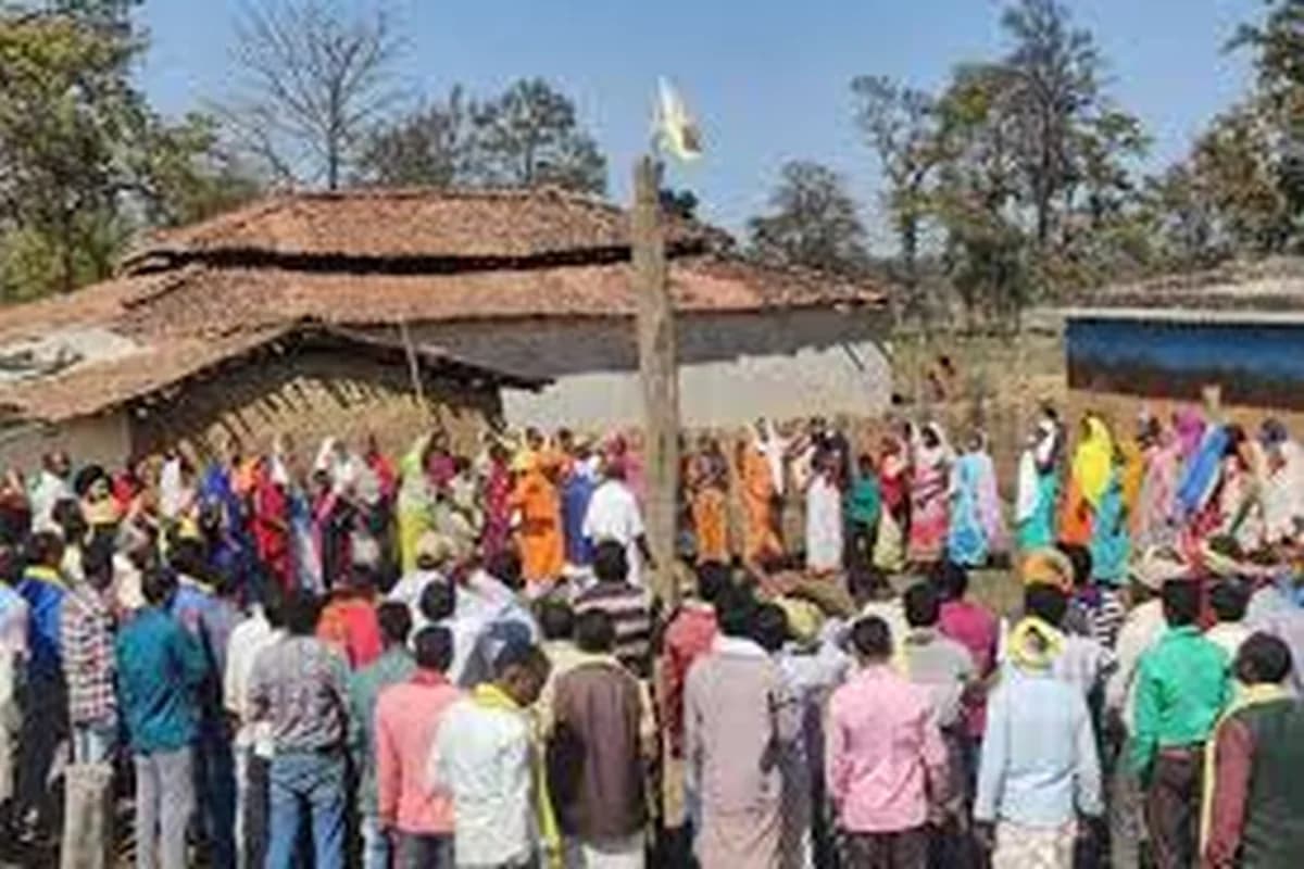 CWI India Unanswered Files visual on Hasdeo coal mining, forest protection, Adivasi resistance, and public accountability.