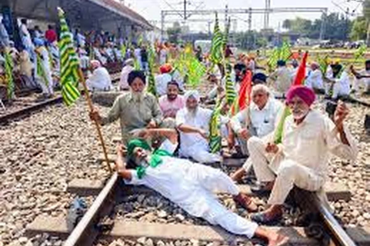 CWI India Unanswered Files visual on the Lakhimpur Kheri farmers case, trial delay, and justice questions.