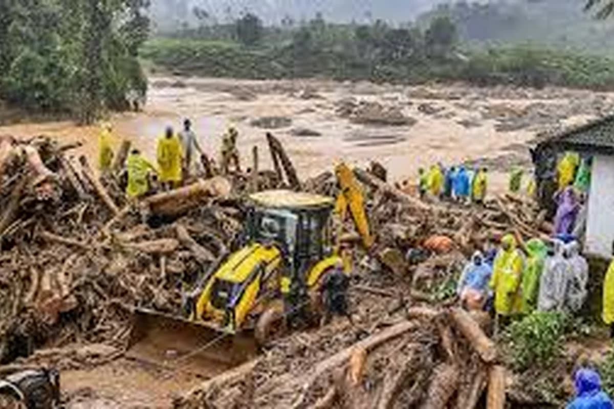 CWI India Unanswered Files visual on Wayanad landslide, ecological warnings, and disaster accountability.